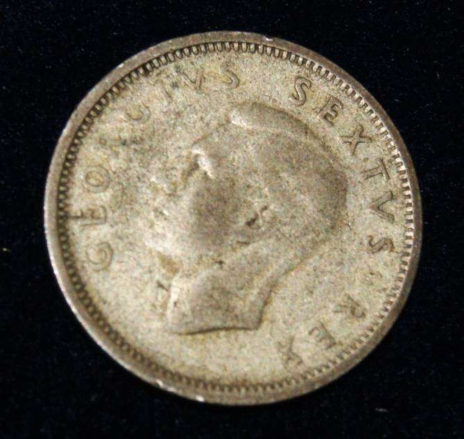 1952 Six Pence South Africa (2.7g)
