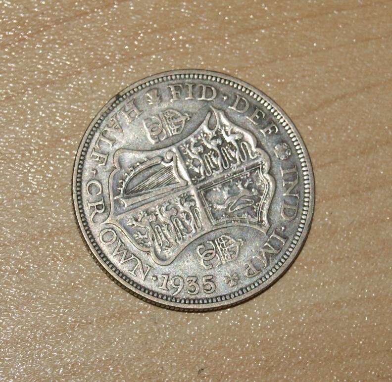 1935 Half Crown (2.5 Shilling) UK 50% Silver