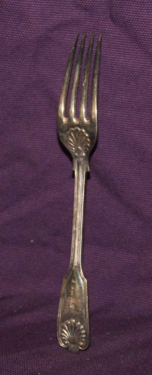 Vintage Fiddle Thread and Shell Pattern Fork A1 Silver Plate