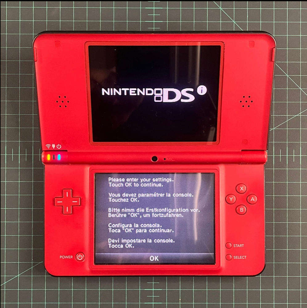 Nintendo DSi XL Console | New Super Mario Bros. | 25 Anniversary Limited Edition