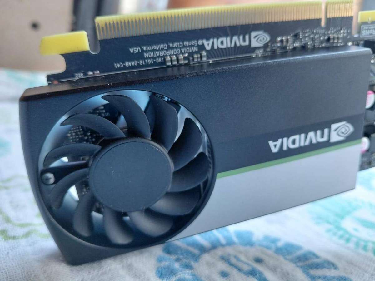 Nvidia Quadro T1000 8GB
