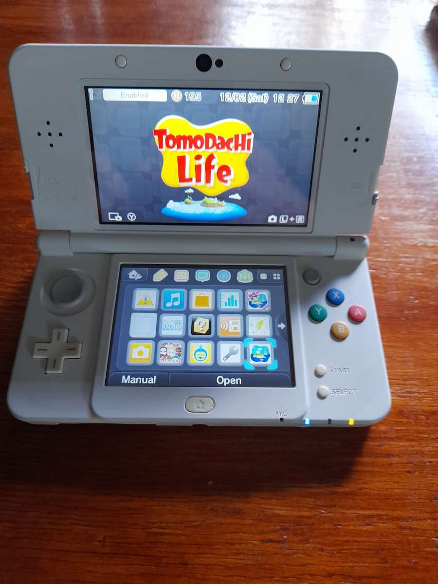 New Nintendo 3DS (White) Console