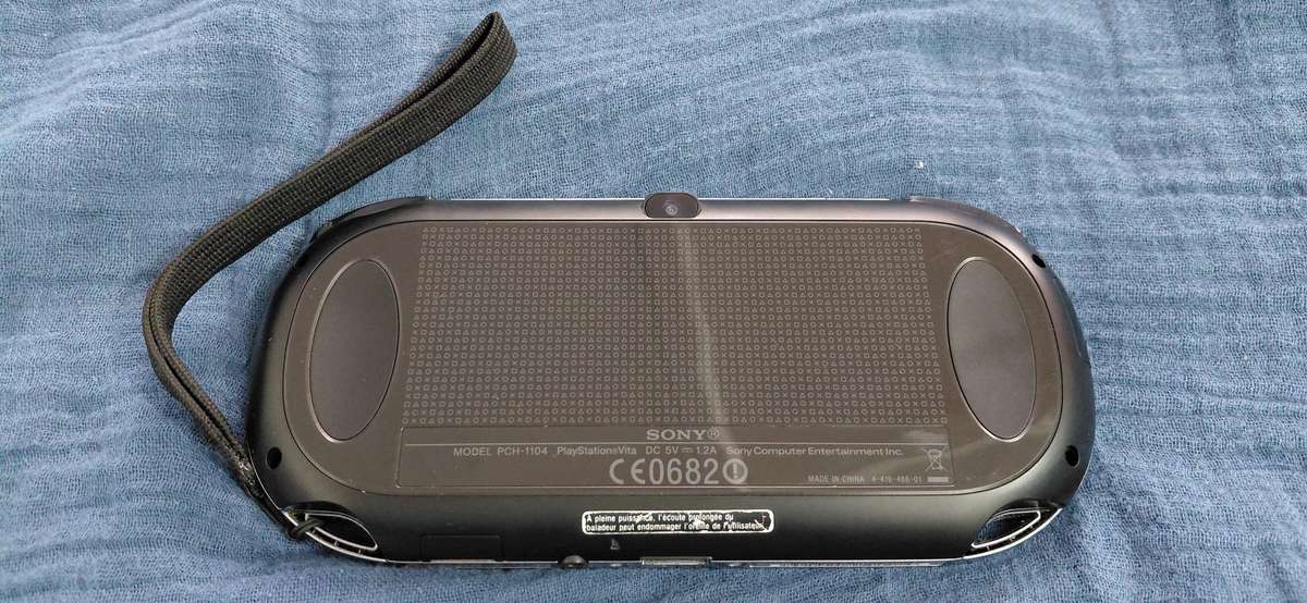 PSP Vita Console (OLED) (3G/WiFi)