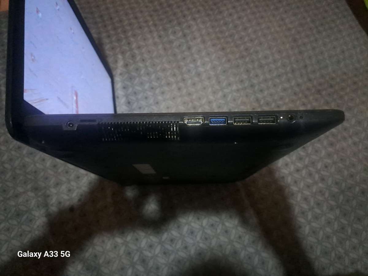 Asus SonicMaster X543 Laptop