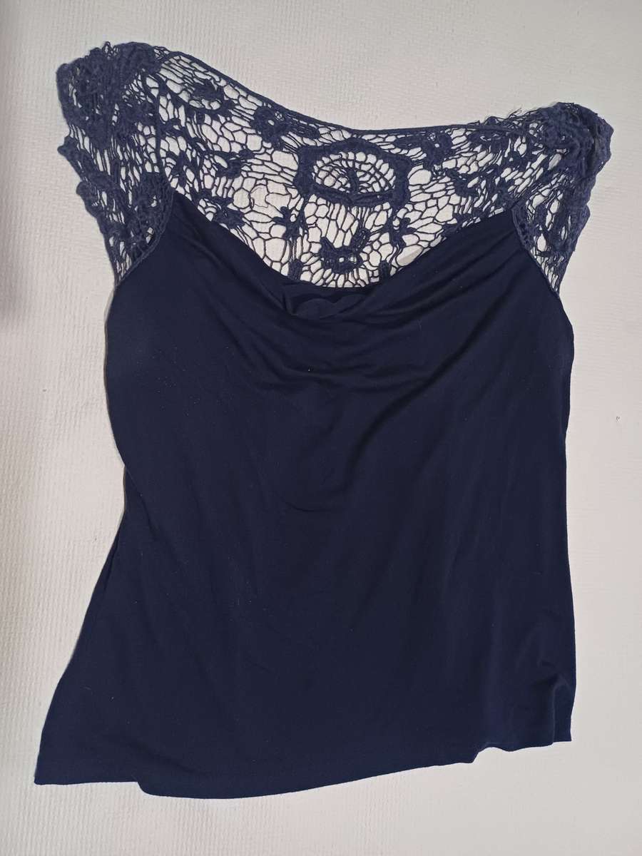 Ladies Top Image (Size XL)
