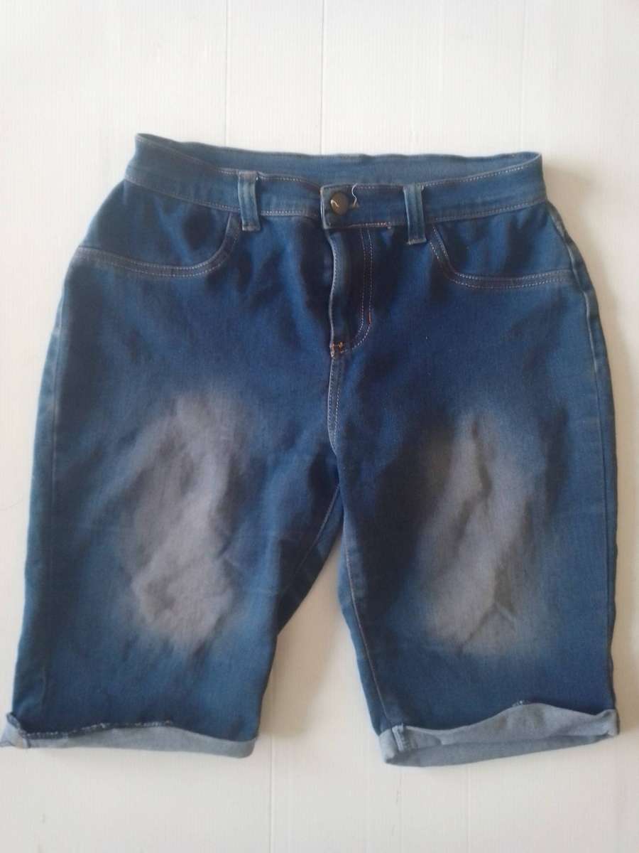 Girls Short Friends Inc (Size 13-14years)