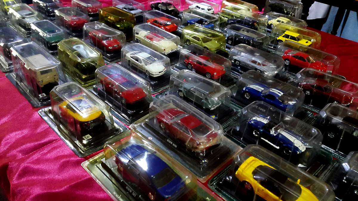 CAR COLLECTION - THE ULTIMATE - a choice selection - from Ford Model T to  Mitsubishi Pajero!!!!!!