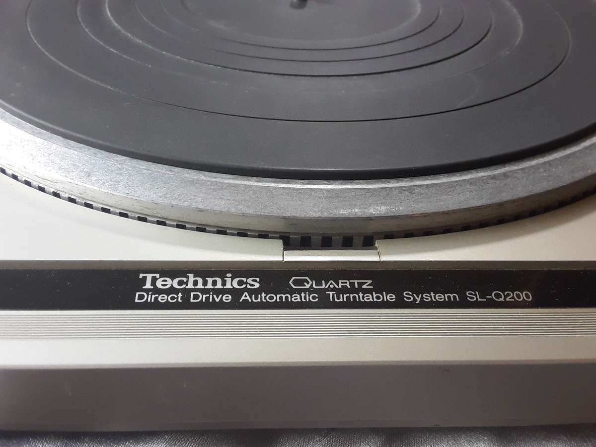 SONY - TECHNICS HI FI COMPONENTS