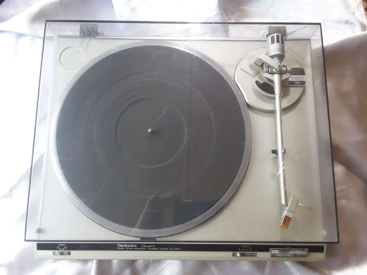 SONY - TECHNICS HI FI COMPONENTS