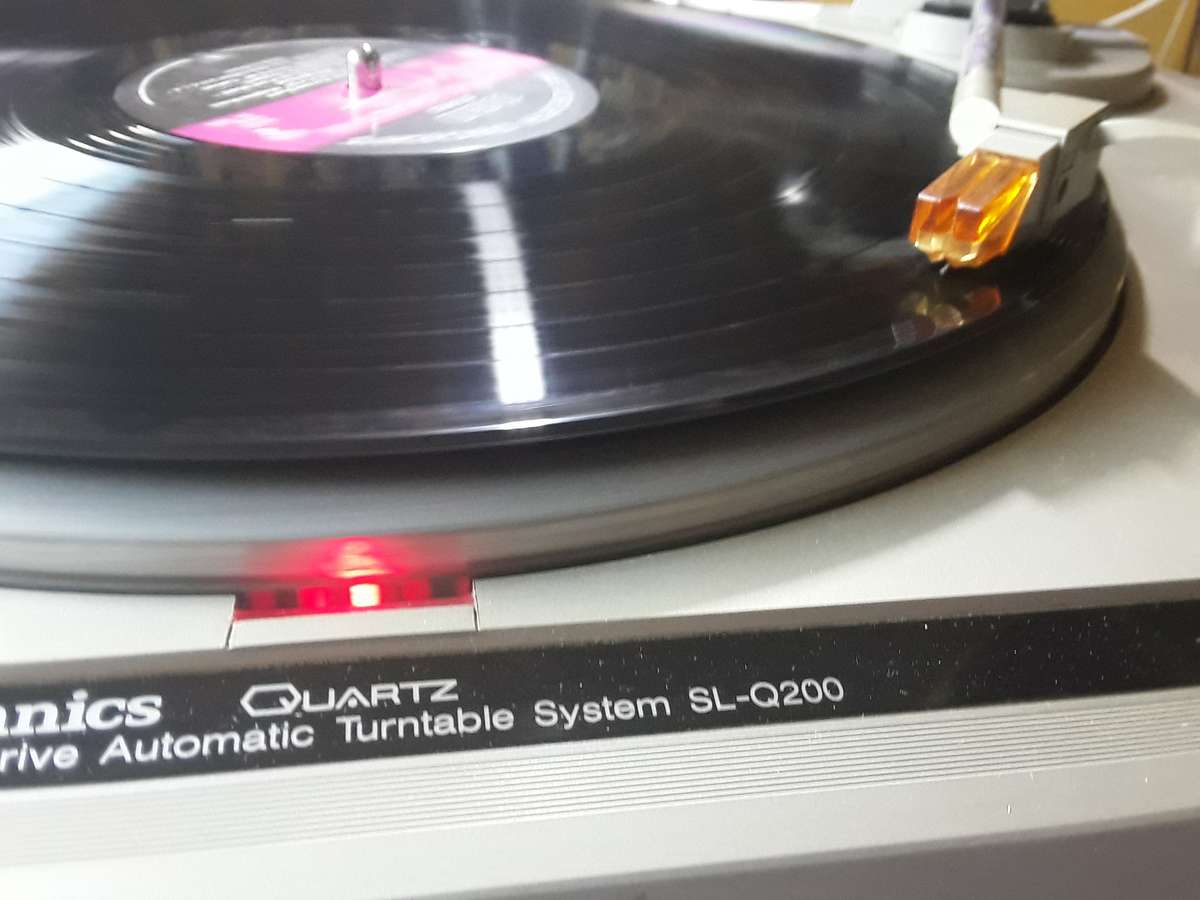 SONY - TECHNICS HI FI COMPONENTS