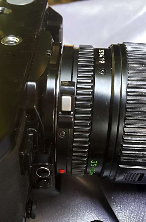 CANON SINGLE REFLEX LENS CAMERA