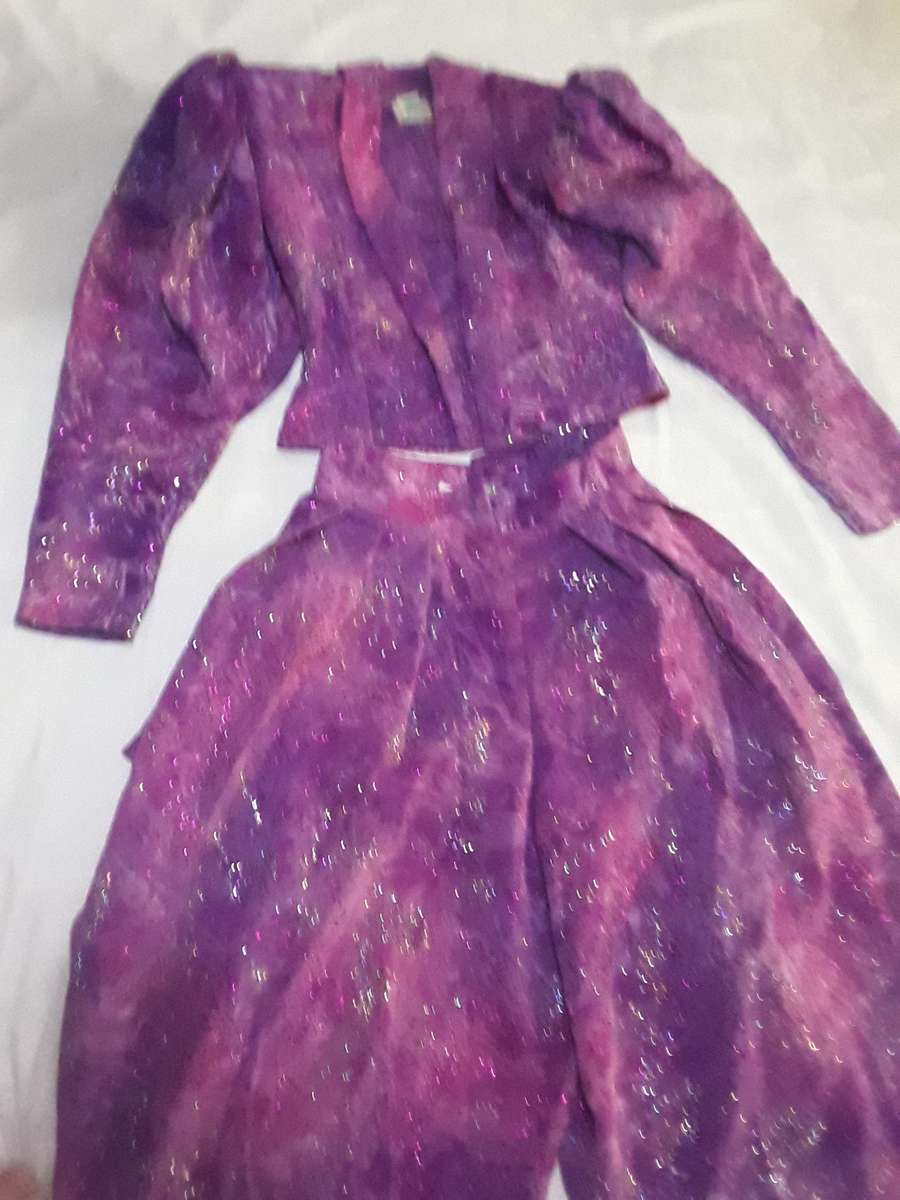 GLITTER SUIT