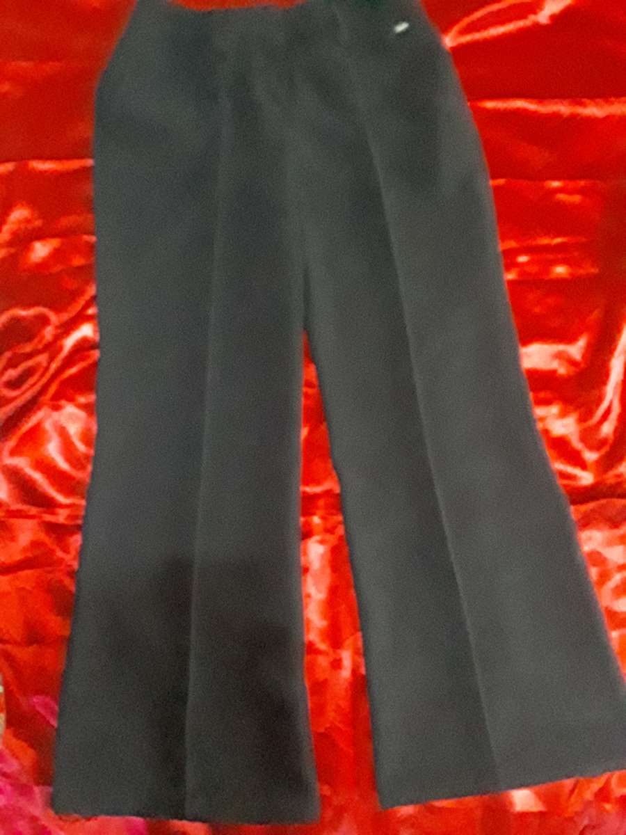 LADIES BLACK JACKET WITH DANIEL HECTER PANTS