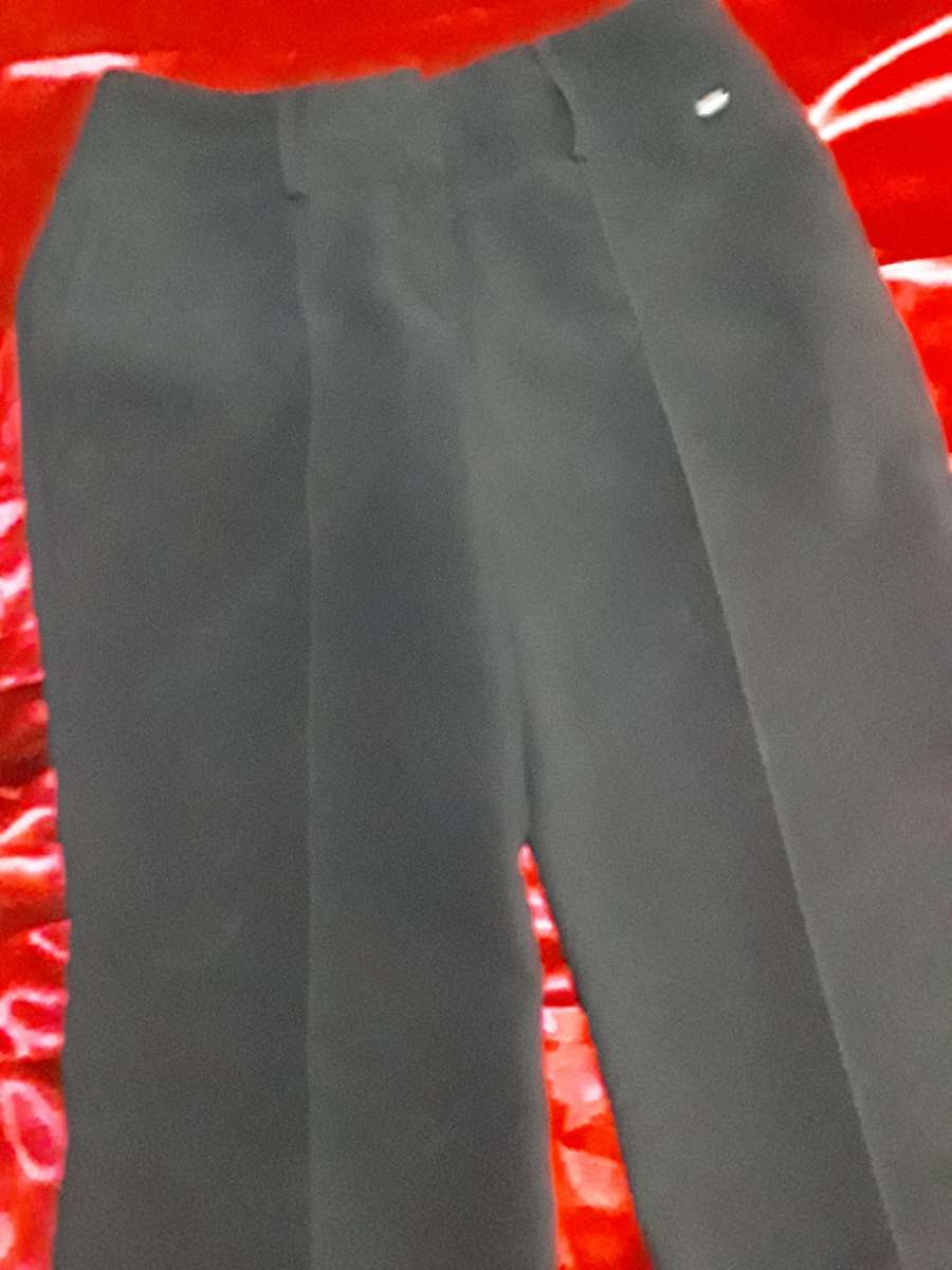 LADIES BLACK JACKET WITH DANIEL HECTER PANTS