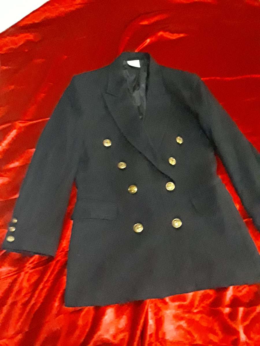 LADIES BLACK JACKET WITH DANIEL HECTER PANTS