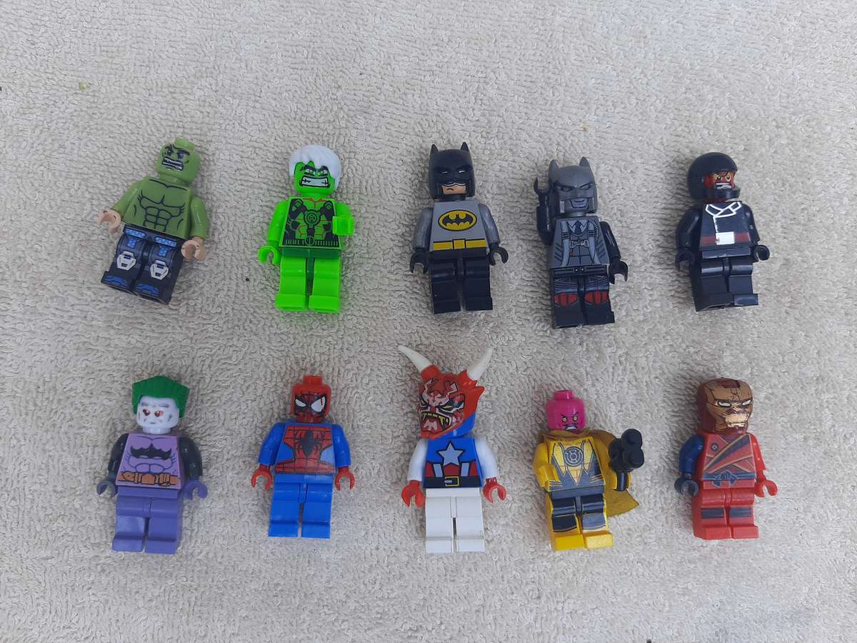Lego minifigures