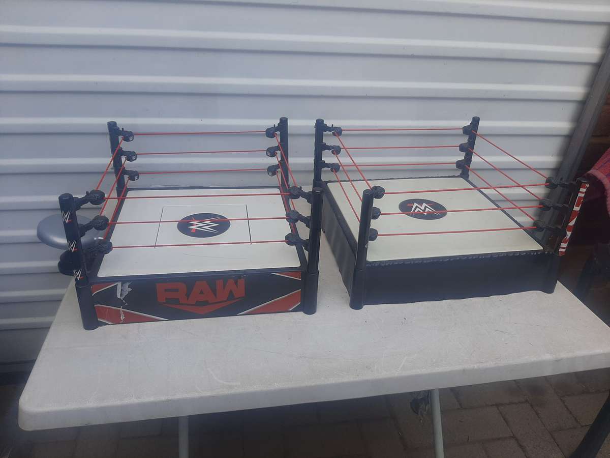 WWE Raw wrestling ring