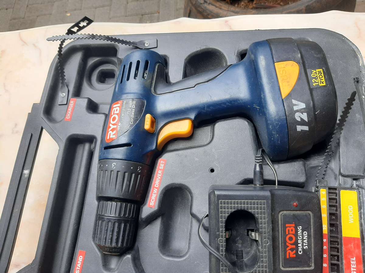 Ryobi 12v Battery dril