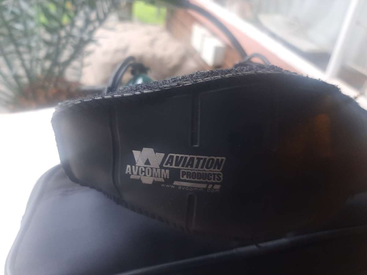 Pilot avocom aviation head set