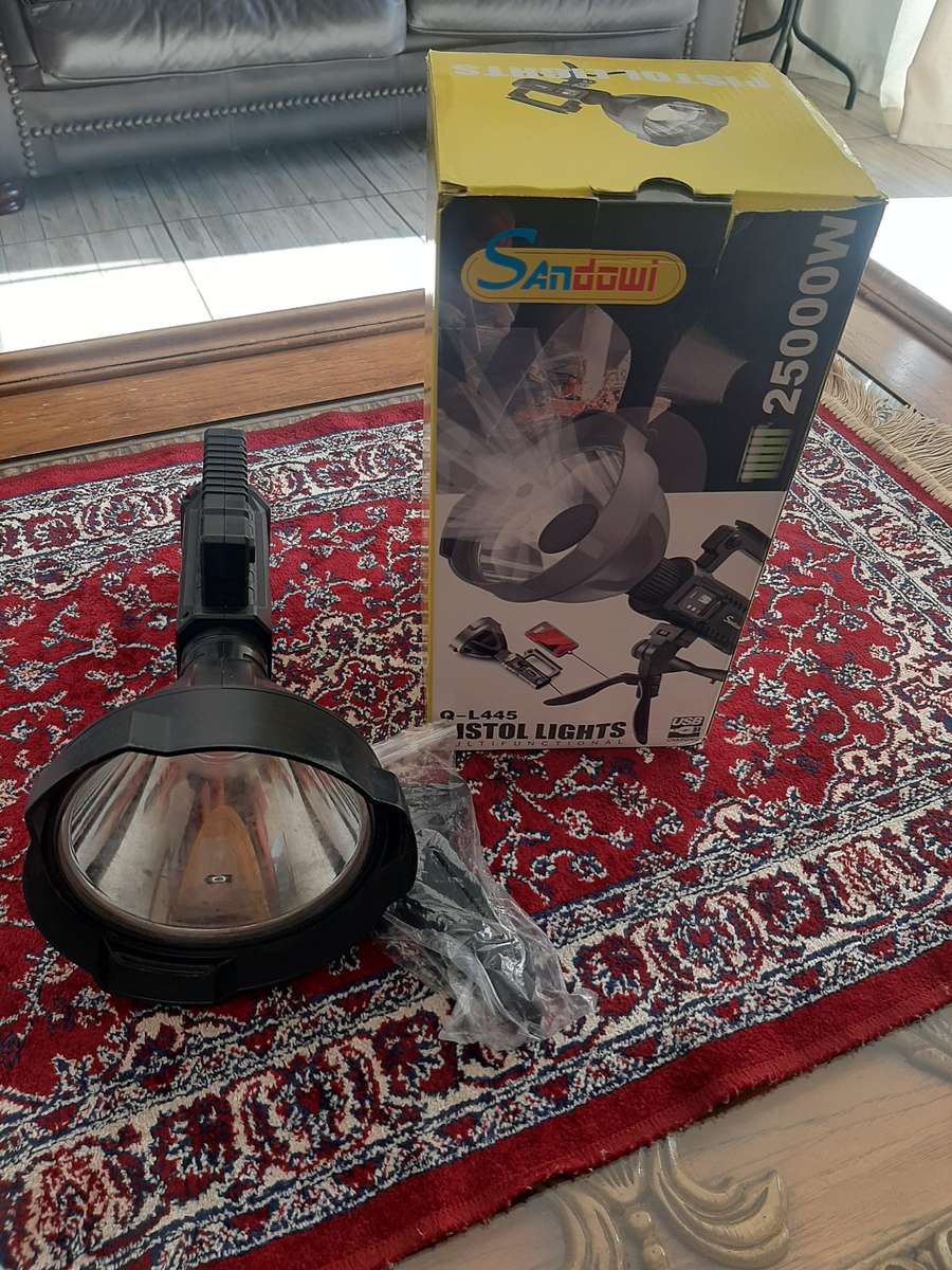 Sandowi pistol lights