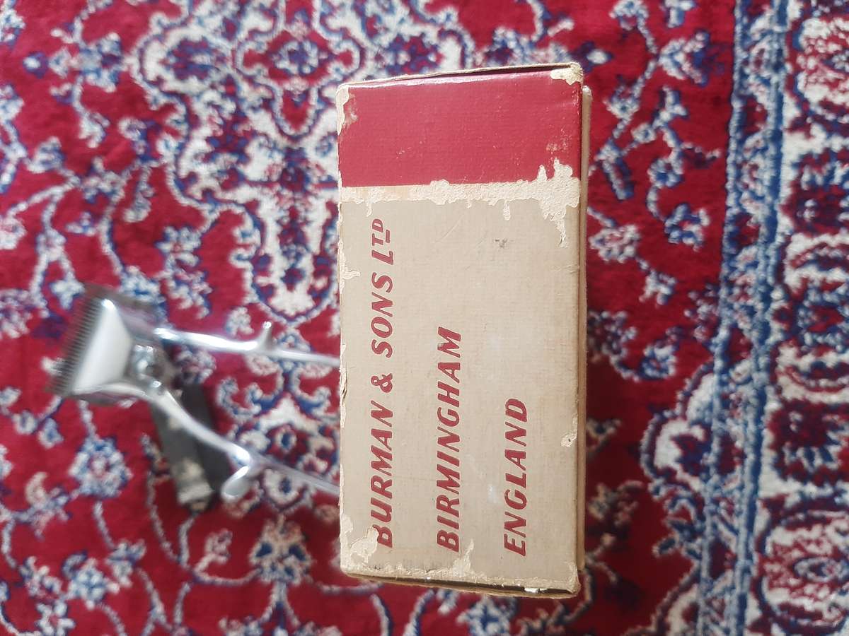 Vintage Burman hair clipper