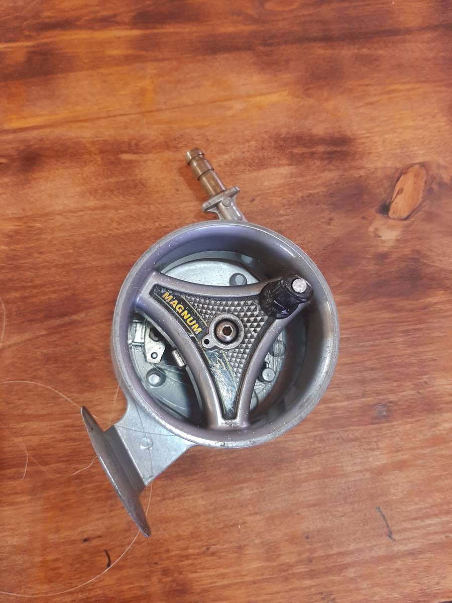 Magnum sport fishing reel