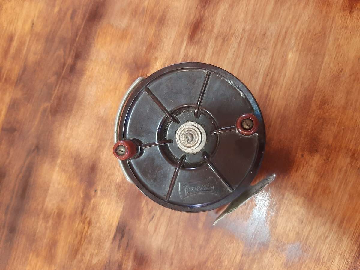 Vintage bakelite fishing reel