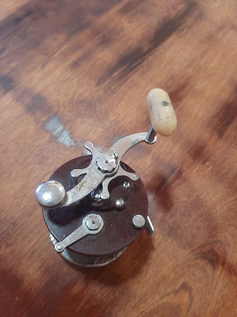 Penn jigmaster fishing reel