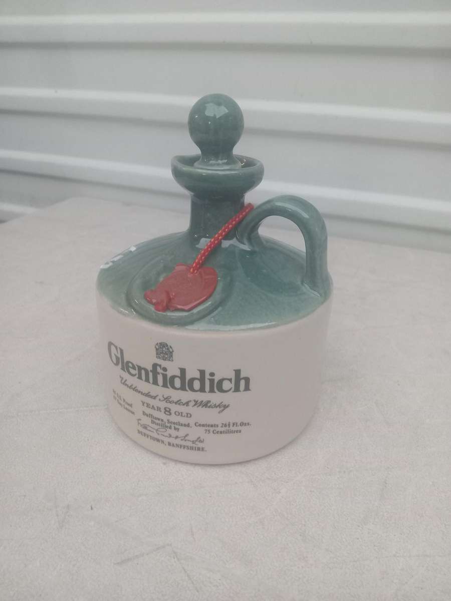Vintage glenfiddich whisky bottle