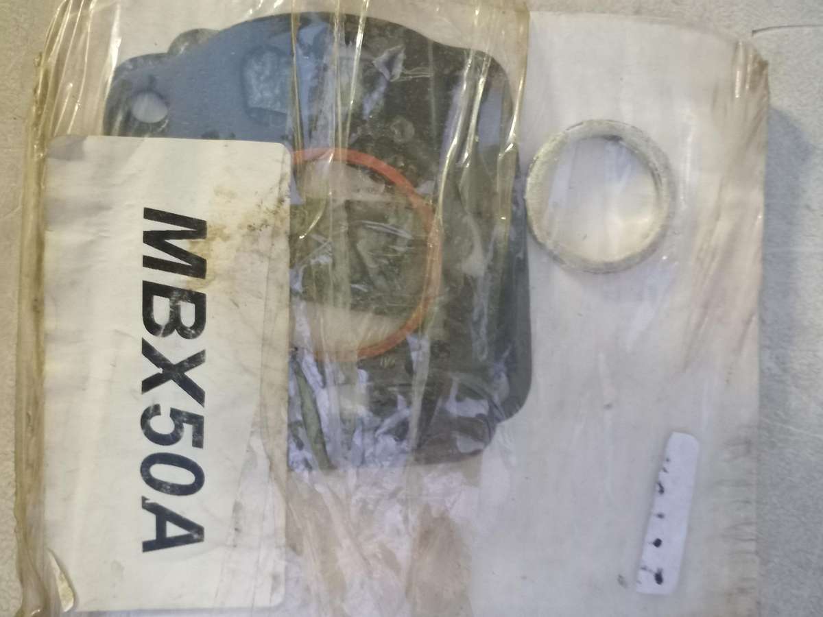Honda MBX50 gasket