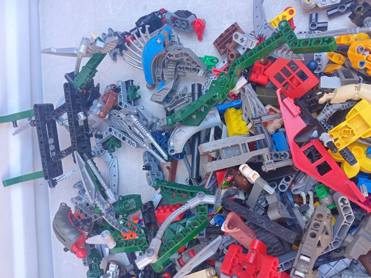 Assorted lego bionicles