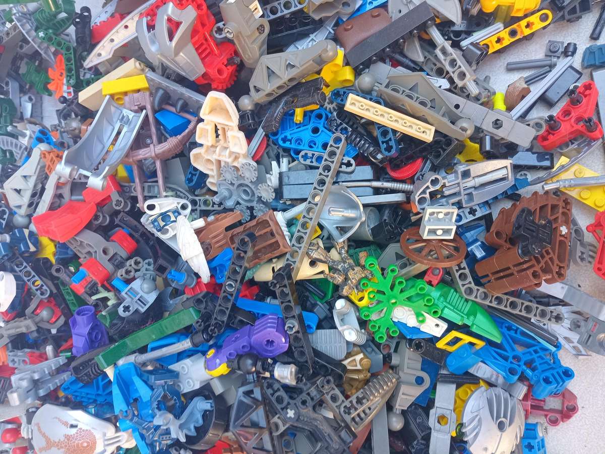 Assorted lego bionicles