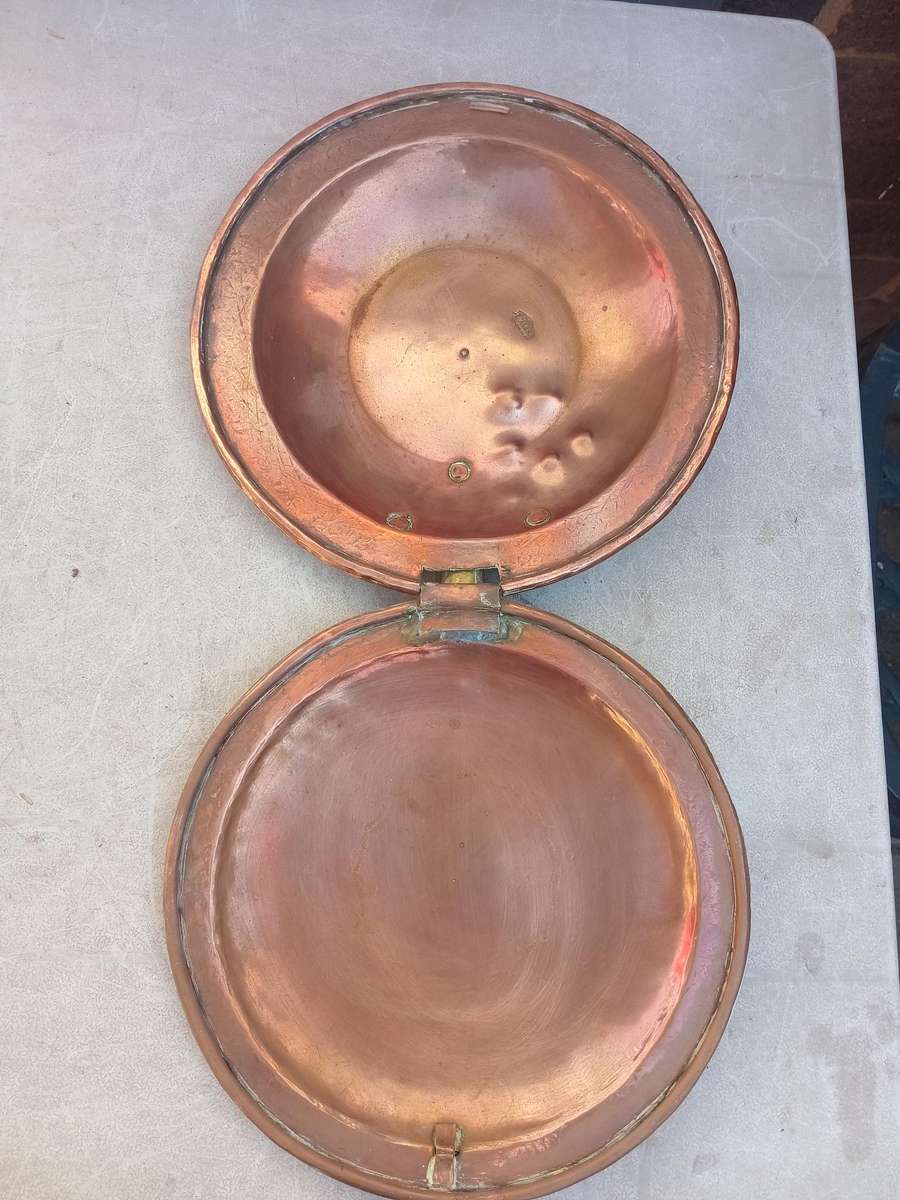 Antique de klerk copper bed warming pan