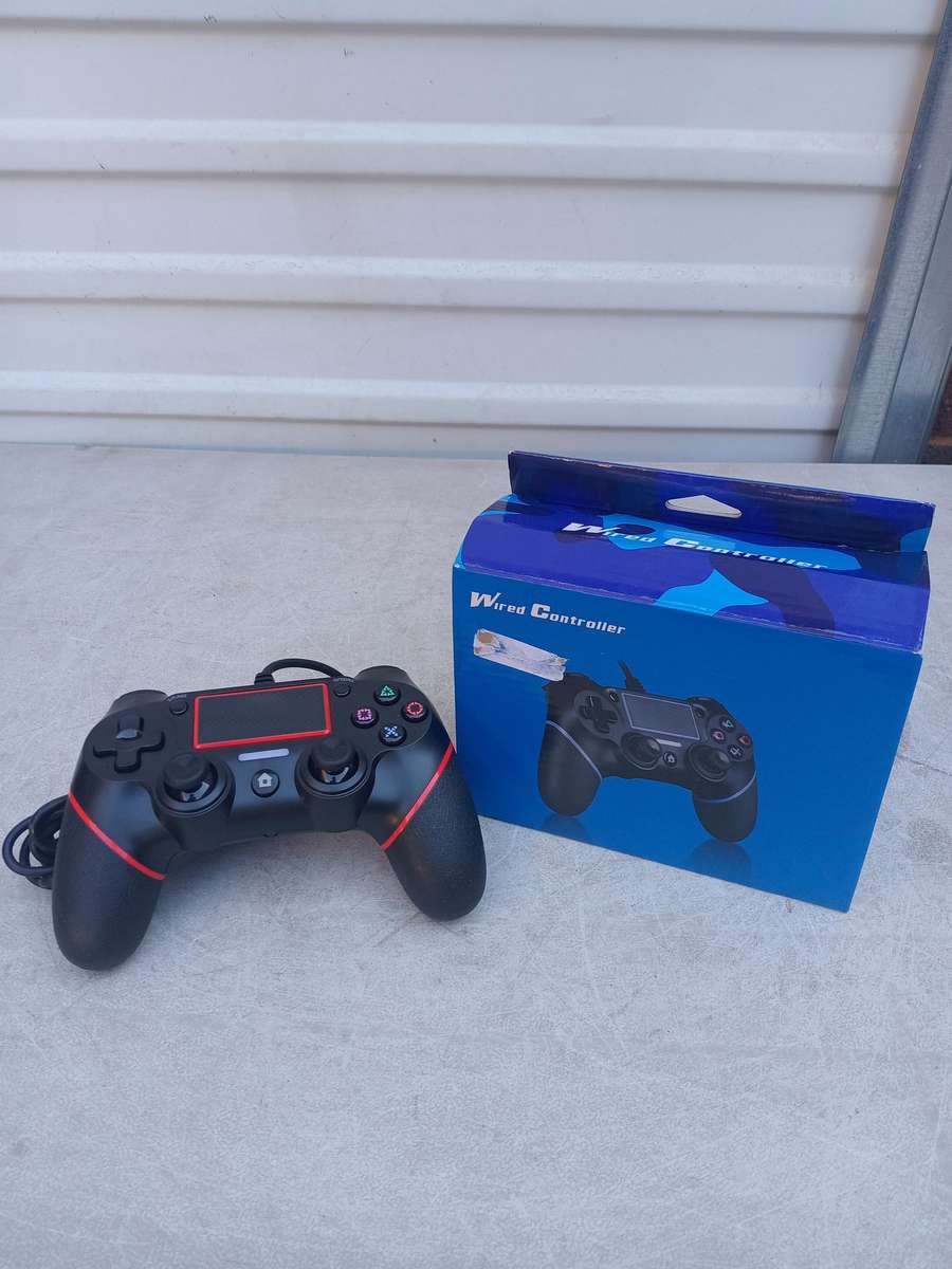 Playstation 4 wired pro / slim controller