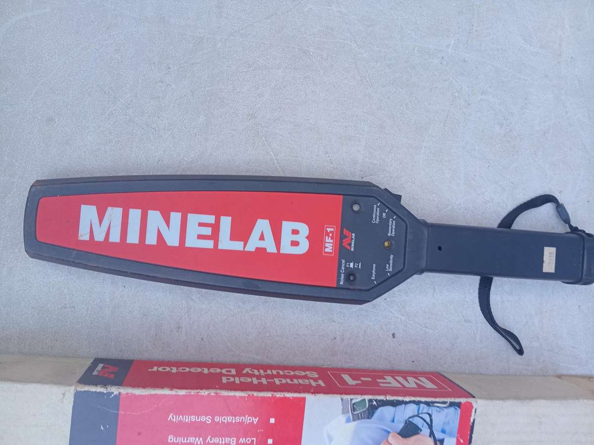 Handheld metal detector