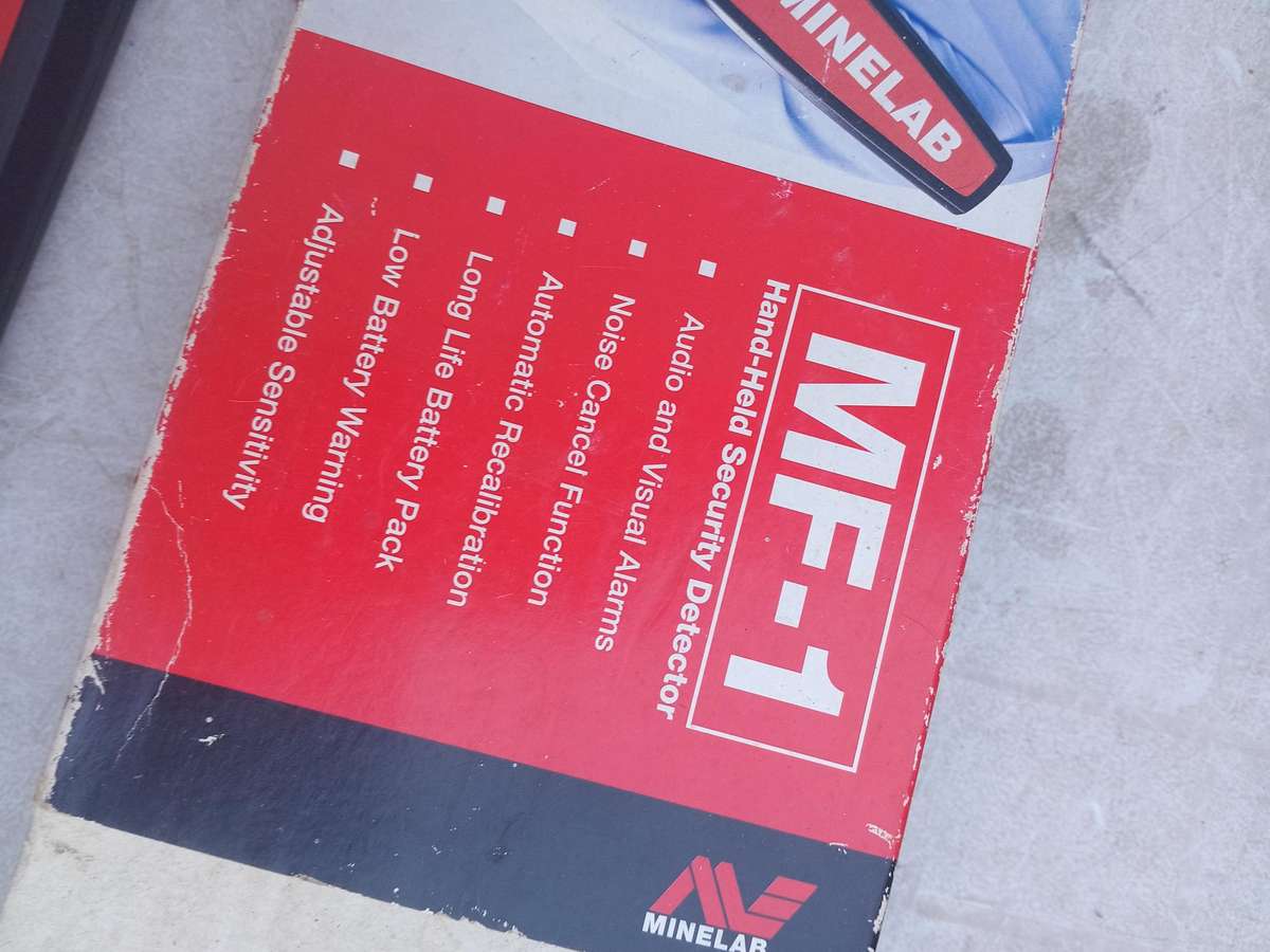 Handheld metal detector