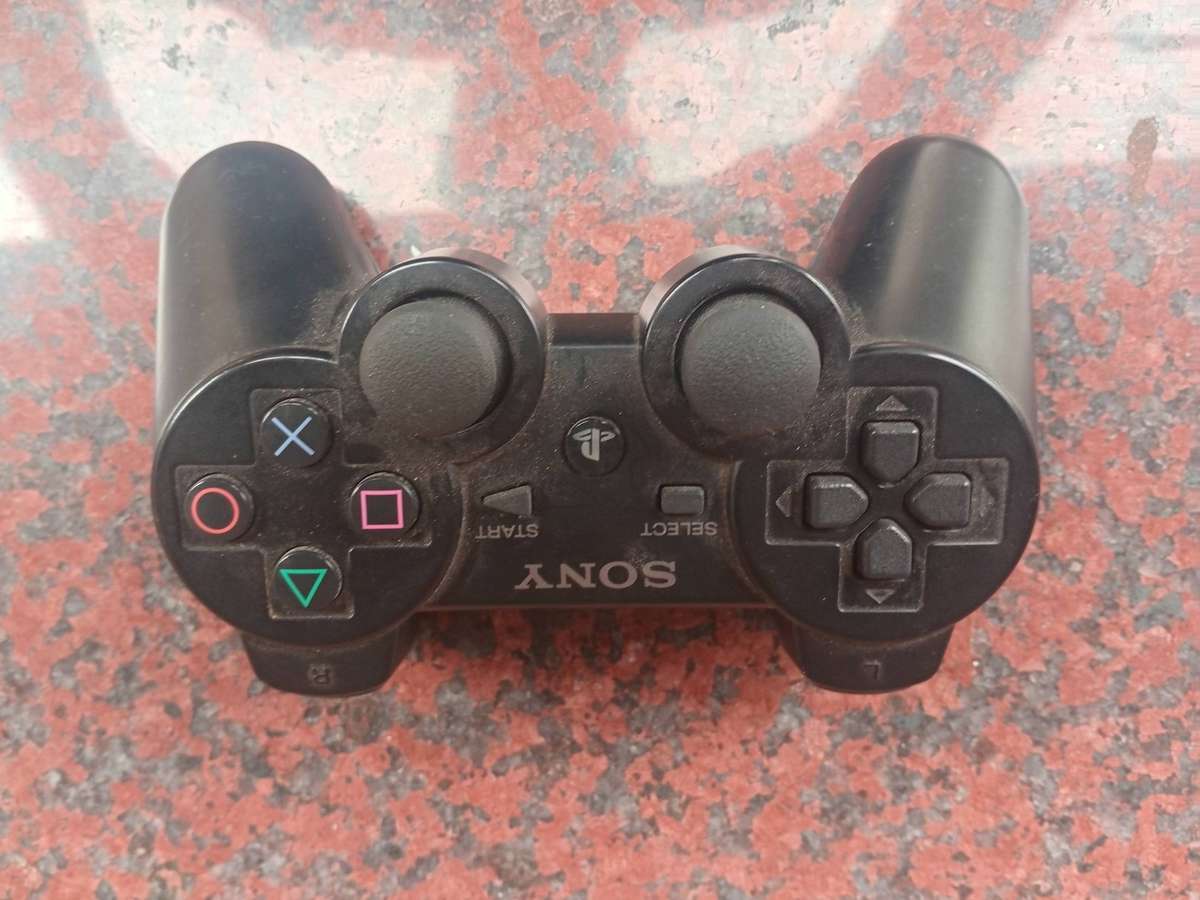 Playstation 3 wireless controller