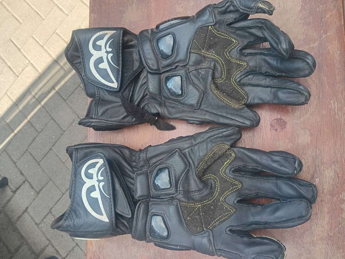 Berik motorcycle gloves