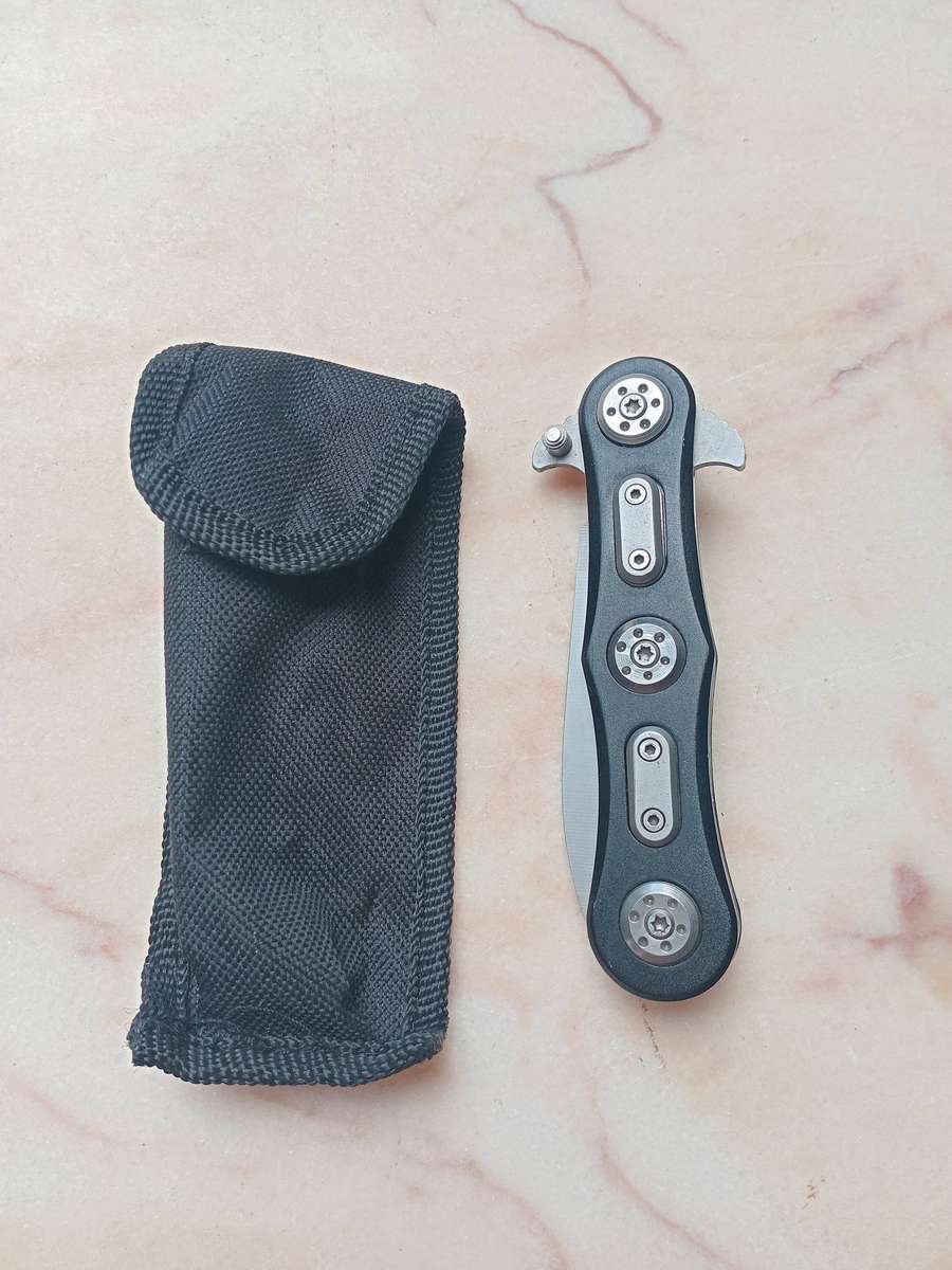 Foldable knife