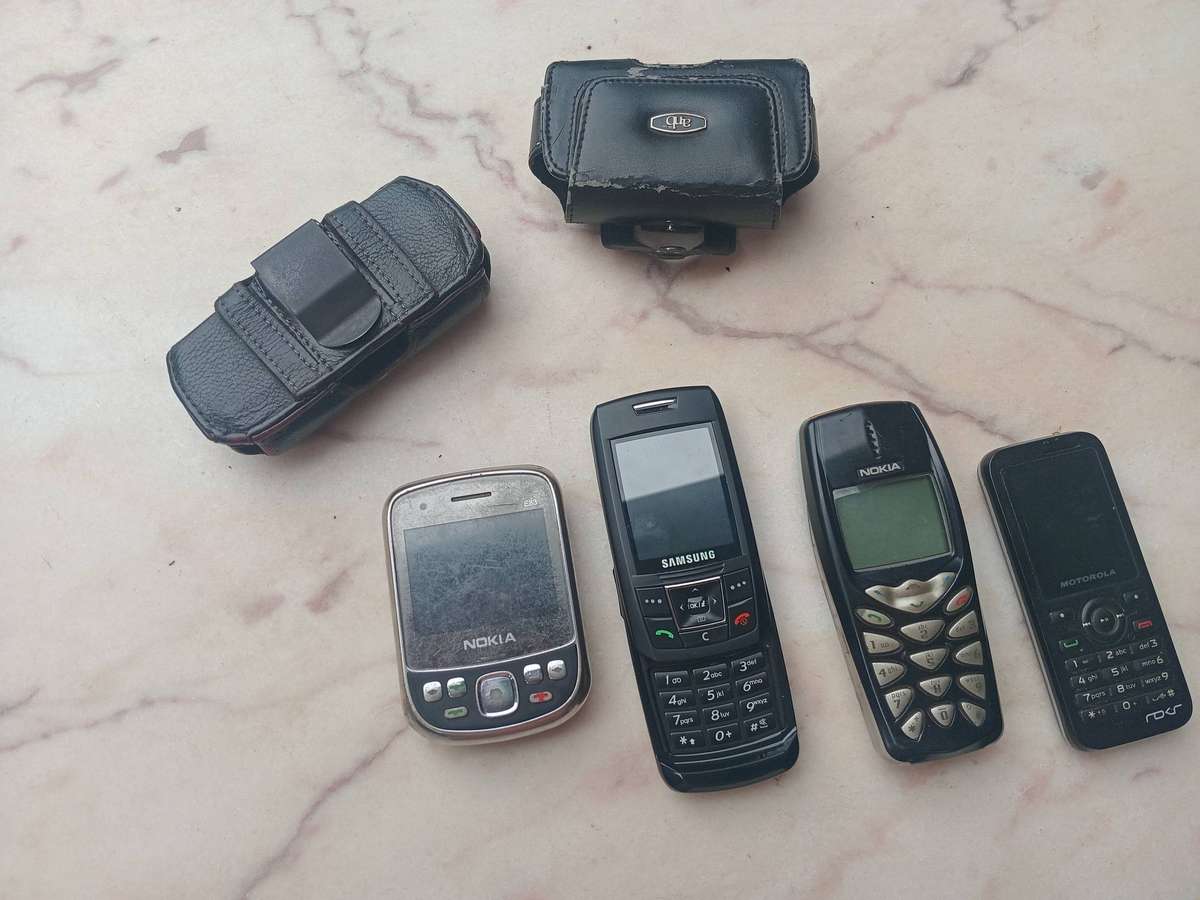 Vintage cell phones
