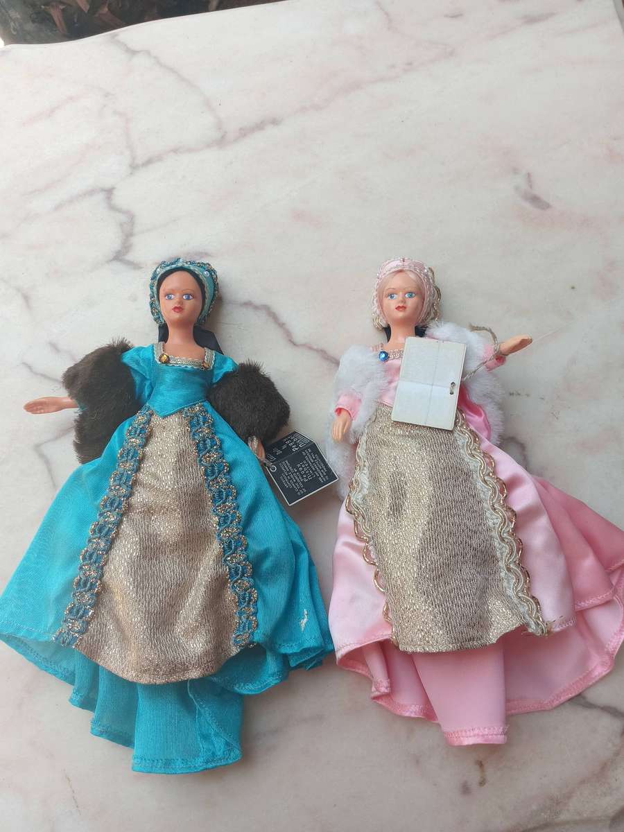 Vintage Peggy nisbet dolls