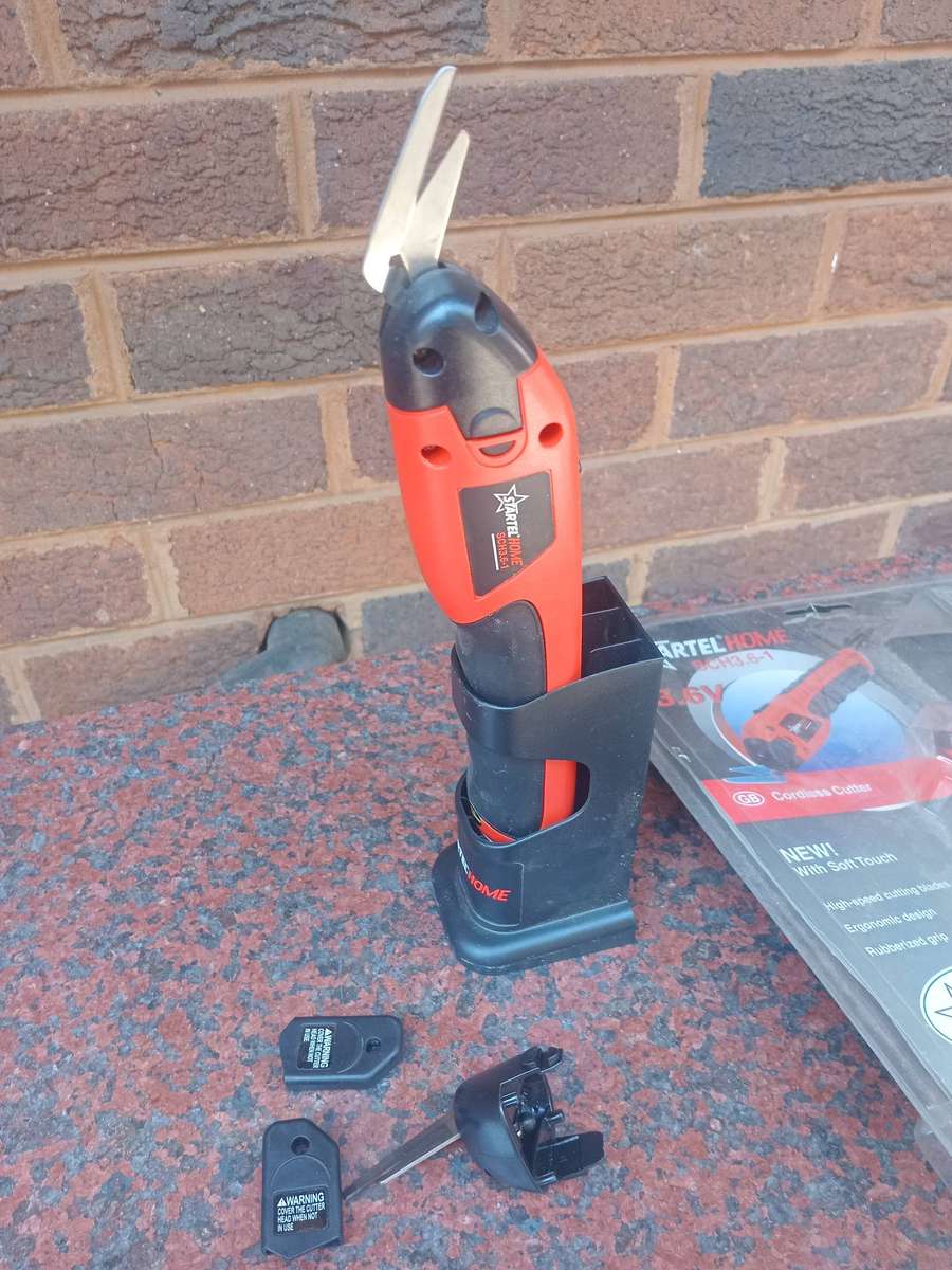 Startel cordless cutter