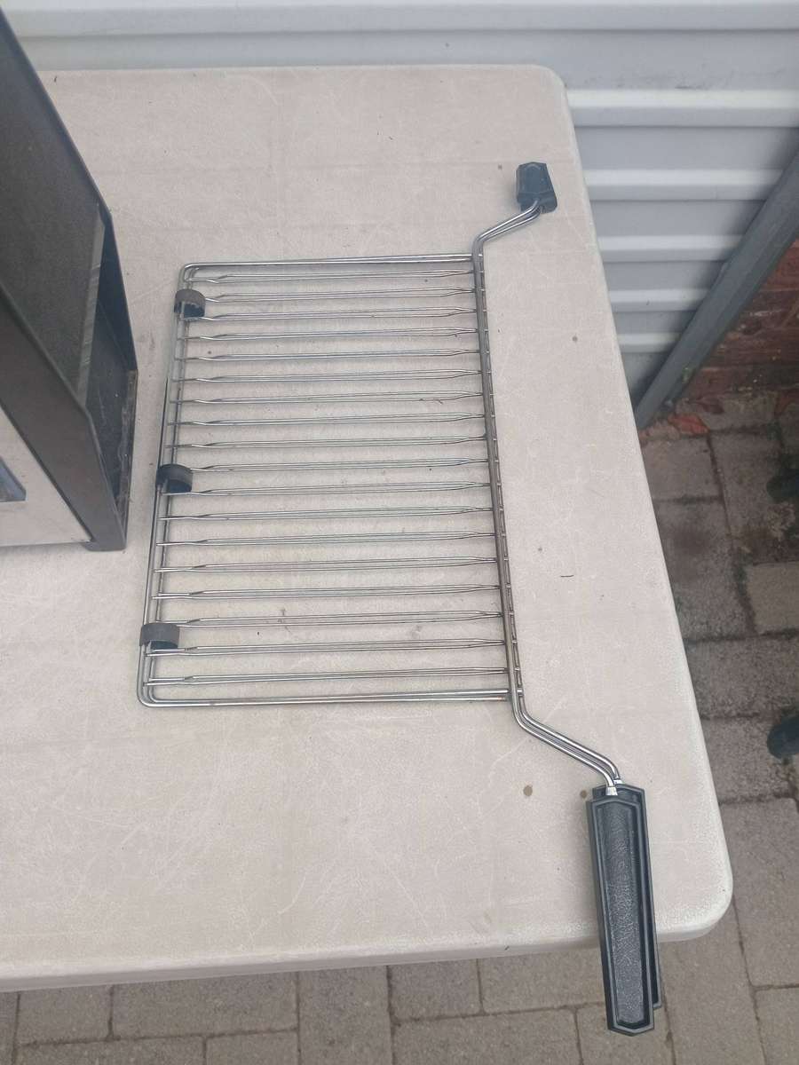 Vertical griller