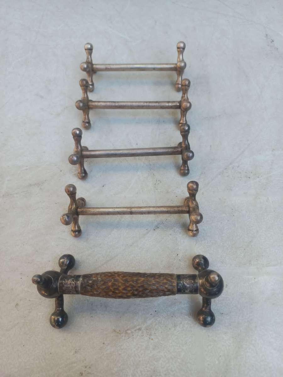 Vintage cutlery rest