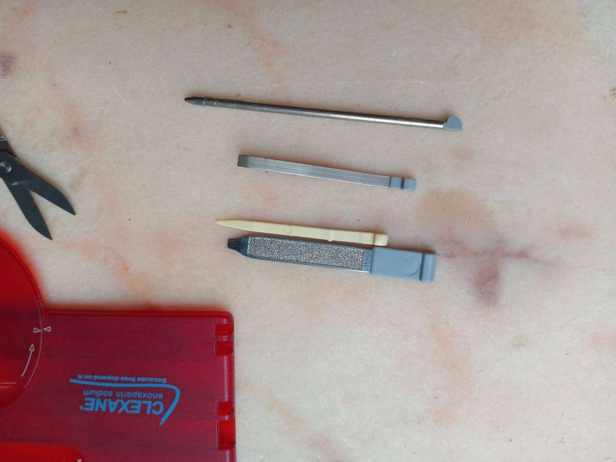 Victorinox swiss card