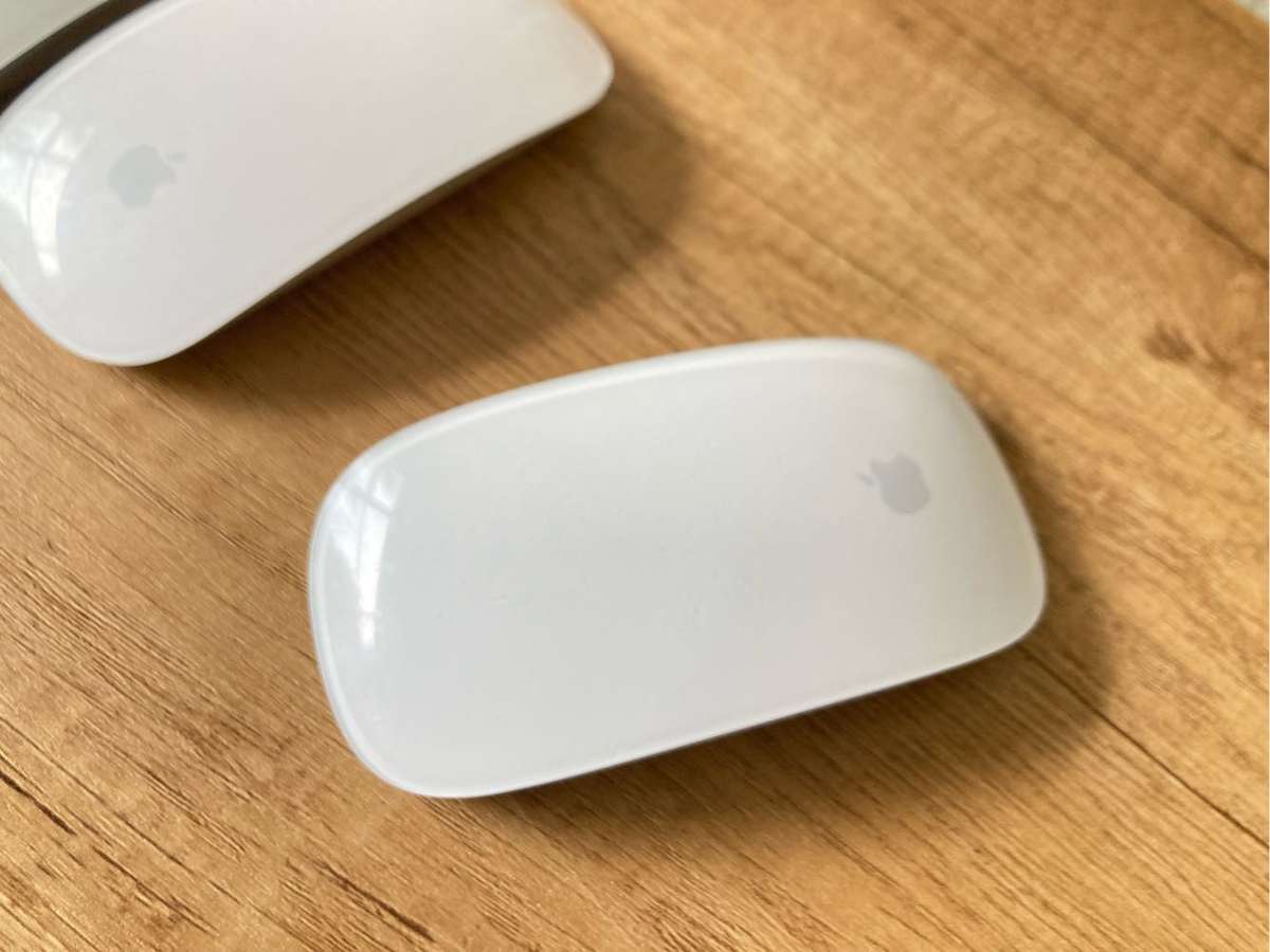 Apple Magic Mouse (1st Generation) - Used, Tested, and Working