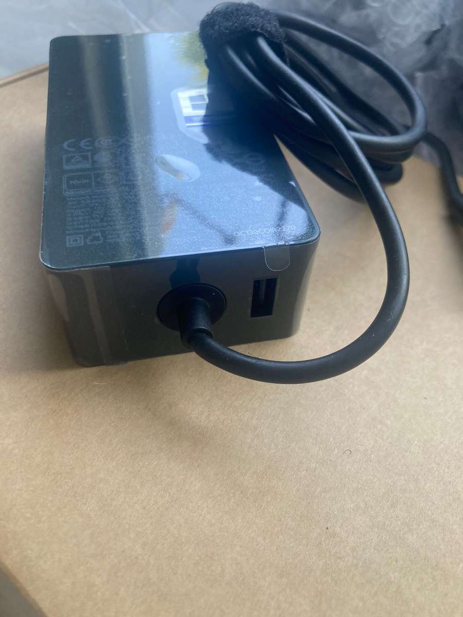Genuine New 65W Microsoft Surface  Charger