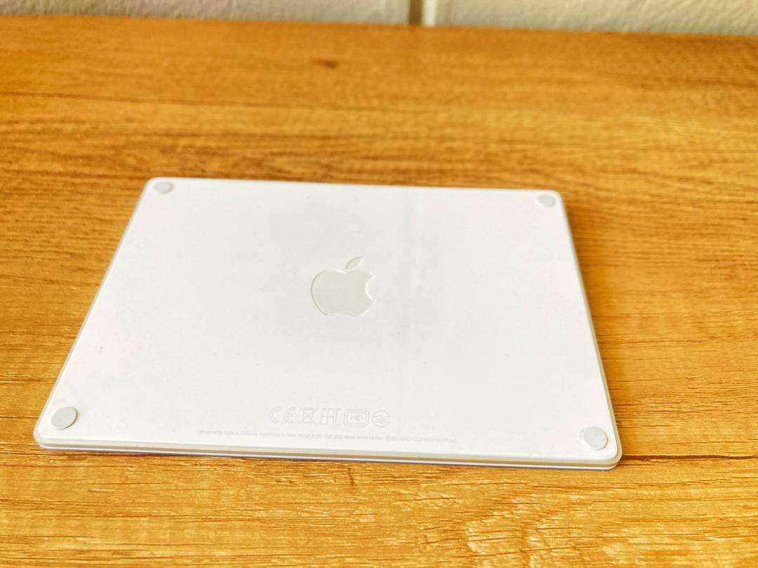 Apple Magic Trackpad: Wireless, Bluetooth, Rechargeable. Works with Mac or iPad, Multi-Touch Surface
