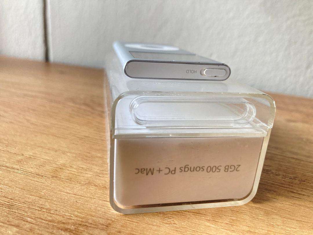 vintage Apple iPod Nano 2nd Generation Silver 2GB | Used | Battery Needs Replacement