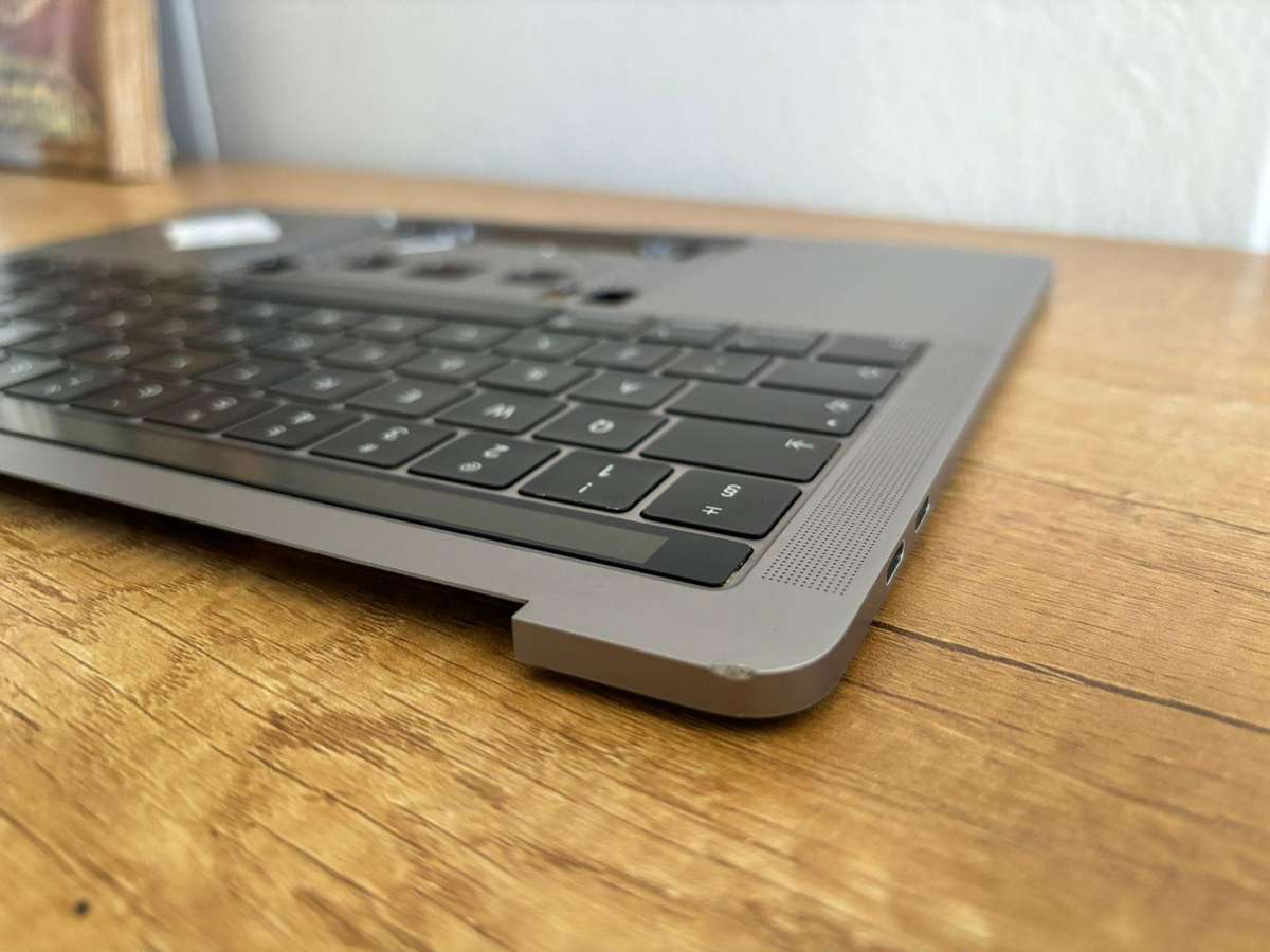 MacBook Pro 13" Upper Case Assembly  A2159 (2019) Used  Grade-B Condition